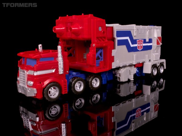 TFormers Gallery   Siege On Cybertron Magnus Prime 003 (3 of 108)